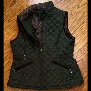 NWOT Weatherproof Lined Quilted Vest, Green